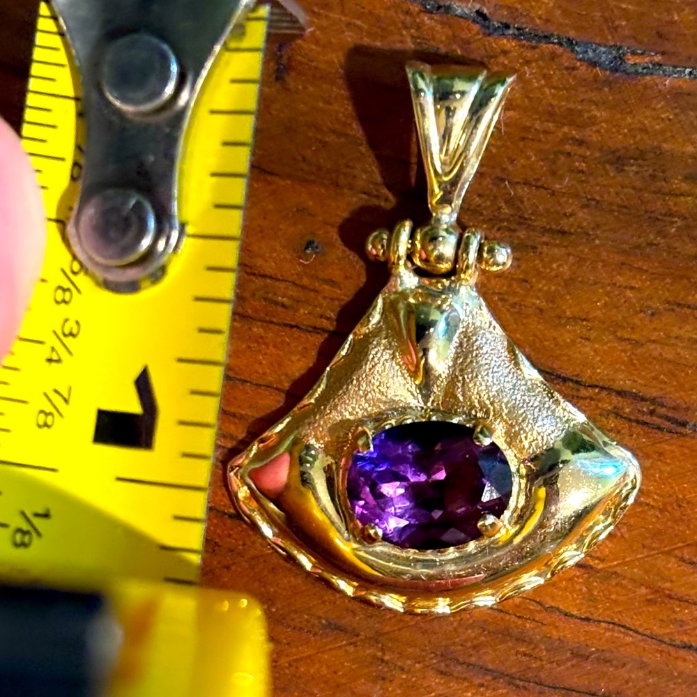 Antique Genuine Hand-Hammered 14K Yellow Gold Oval Cut Amethyst Pendant No Chain - Picture 3 of 5